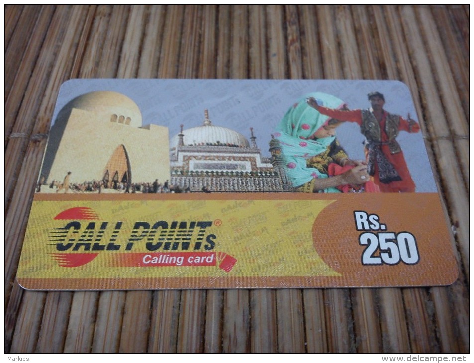 Prepaidcard Pakistan Some Lithe Writing On Backside Look Scan Not Perfect 2 Scans - Pakistan