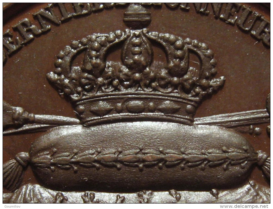 Médaille Napoléon Ier - La France A Rendu Les Derniers Honneurs à Son Plus Grand Héros - 15 Décembre 1840 1499 - Royal / Of Nobility