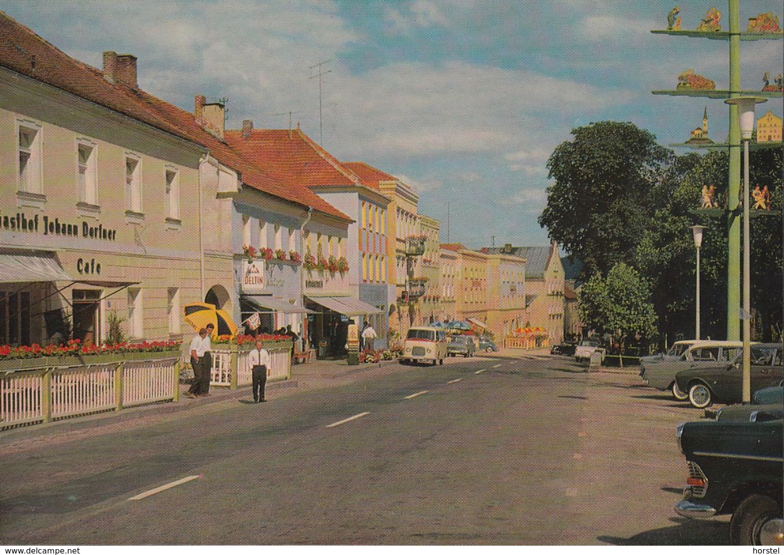 D-94513 Schönberg - Gasthof - Straßenansicht - Cars - Ford Taunus - Opel Rekord P1 - Freyung