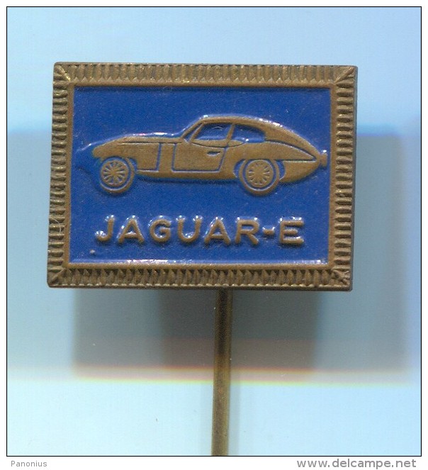 JAGUAR E - Car Auto Automobile, Vintage Pin Badge - Jaguar