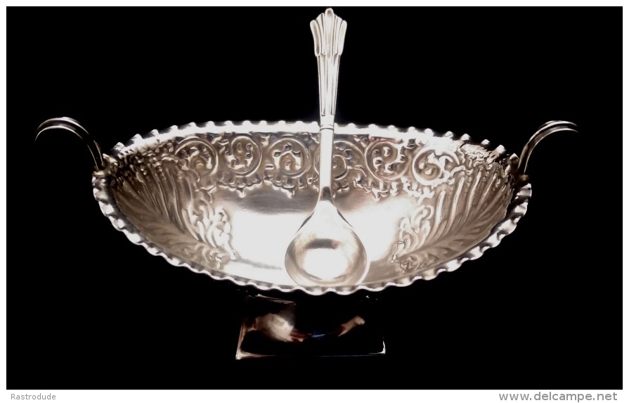 1859 ATKIN BROTHERS - SILVER SALT DISH AND SPOON - Zilverwerk