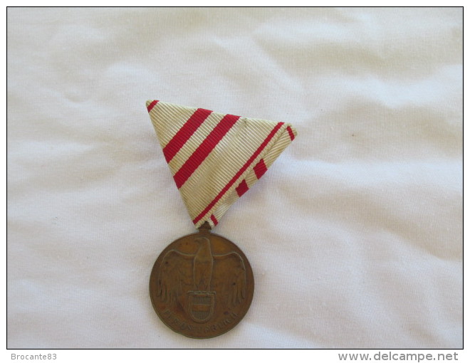 MEDAILLE COMMEMORATIVE 1914 1918 AUTRICHIENNE - Austria