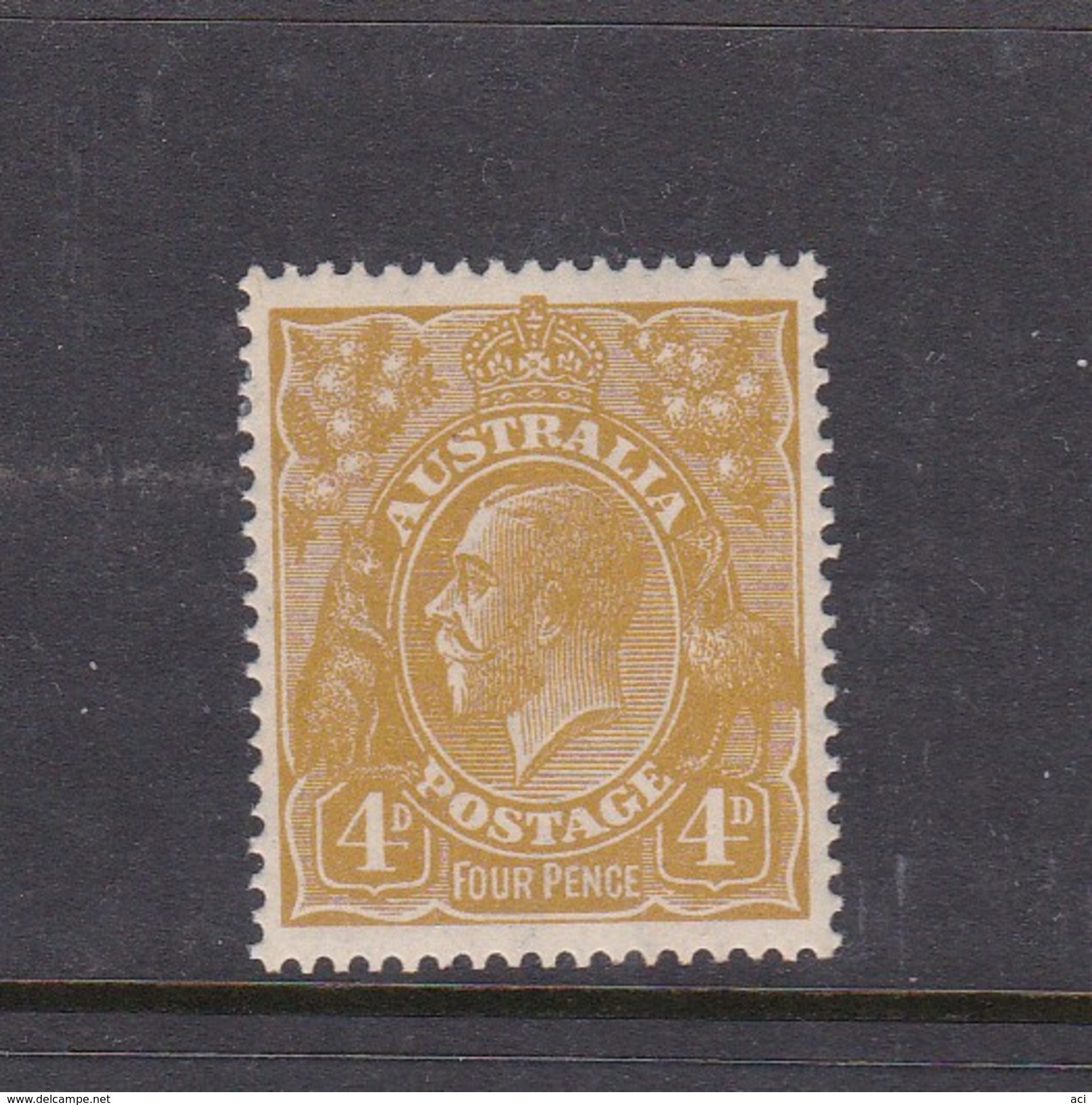 Australia 1914-24 Single Watermark King George V, SG 80, 4d Olive Mint Hinged - Nuevos