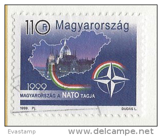 HUNGARY - 1999. Hungary Entrance Into NATO / Map Of Hungary USED!!  V.  Mi 4528. - Used Stamps