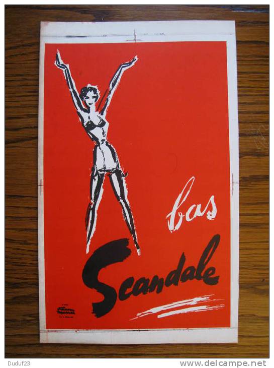 PLAQUE Pub CARTON SCANDALE D´apres FACON MARREC 1951 - BAS GAINE LINGERIE PIN UP - Placas De Cartón