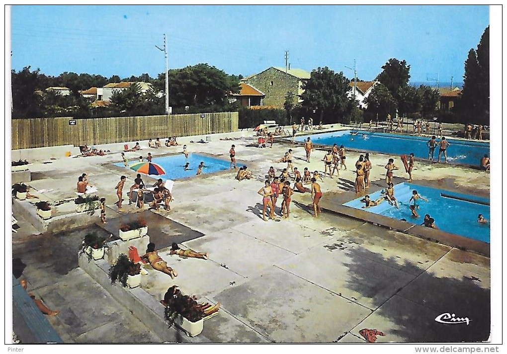 PAULHAN - La Piscine - Paulhan