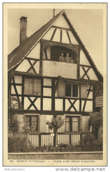 67 BRUMATH / Façade D'une Maison Alsacienne / - Brumath