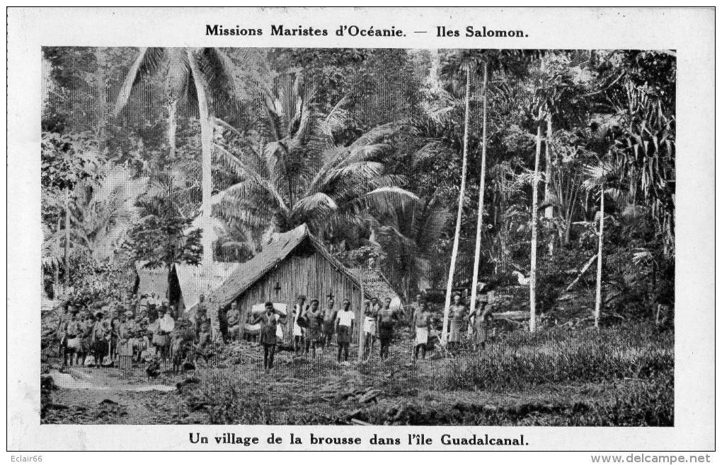 Missions Maristes D'Océanie. Iles Salomon. Un Village De La Brousse Dans L'ile De GUADALCANAL.cpa Année 1930 - Solomon Islands