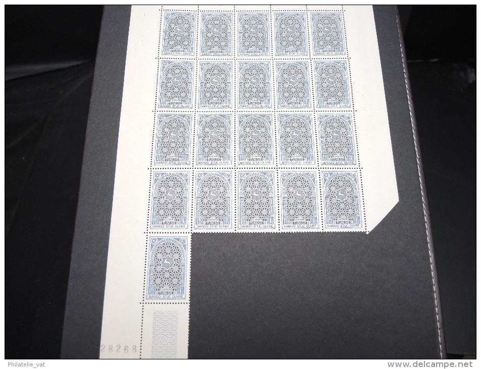 FRANCE - TUNISIE - Lot  De Feuilles Et Panneaux - Neuf Luxe ** - Côte 420 € - Lot N° 10096 - Unused Stamps