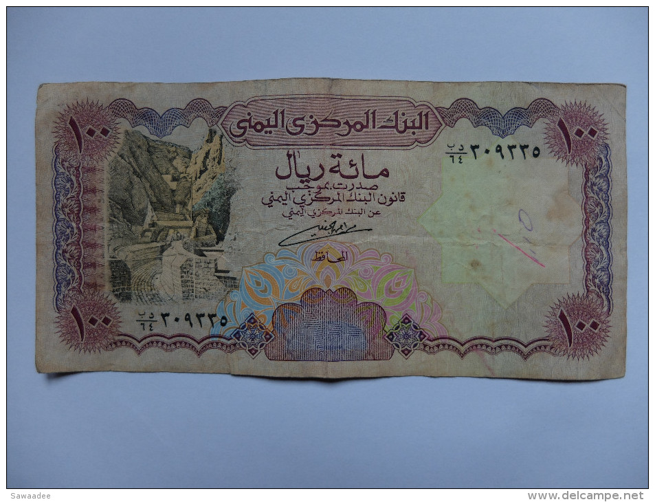 BILLET - YEMEN - REPUBLIQUE ARABE DU YEMEN - P.28 - 100 RIALS - 1993 - VUE DE SANAA - PAYSAGE ADEN - Yémen