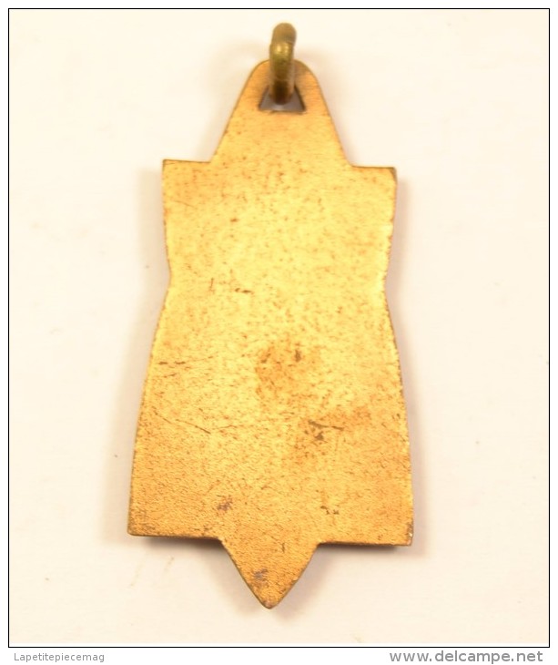 Ancienne Médaille De Basketball, Années 1930 - 1950 ? - Bekleidung, Souvenirs Und Sonstige