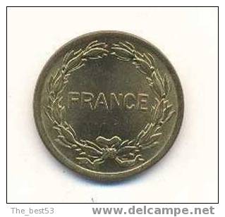 2  Francs  Philadelphie  De La France Libre   (SPL à FDC Rare Dans Cet état) - 2 Francs