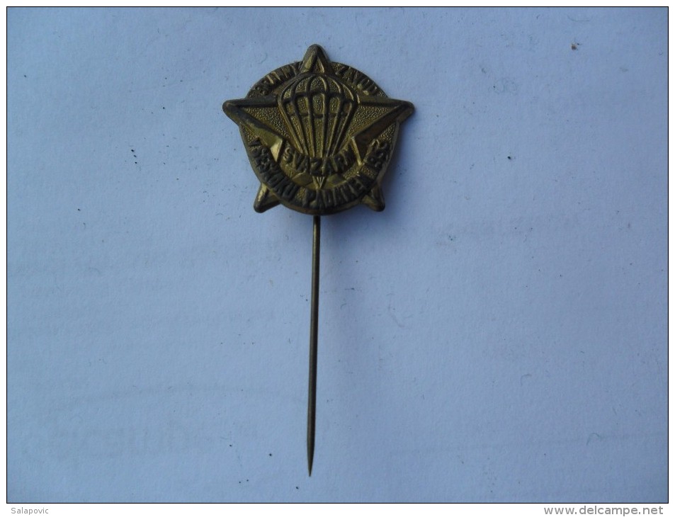 PARACHUTTING - SVAZARM, Jump,1953. Vintage Pin, Badge PIN BADGE P1 - Parachutisme
