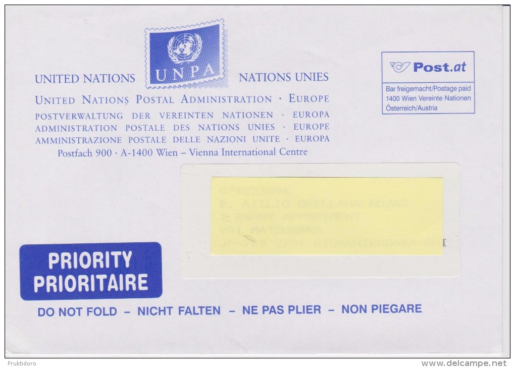 United Nations Envelope Vienna Postage Paid - Brieven En Documenten