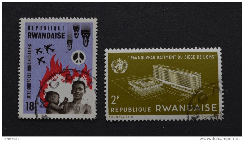 2 Timbres Oblitérés Rwanda - Sonstige & Ohne Zuordnung