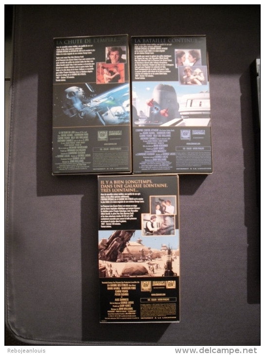 2 SERIES DE CASSETTES VIDEO STARS WARS ET INVASION PLANETE TERRE