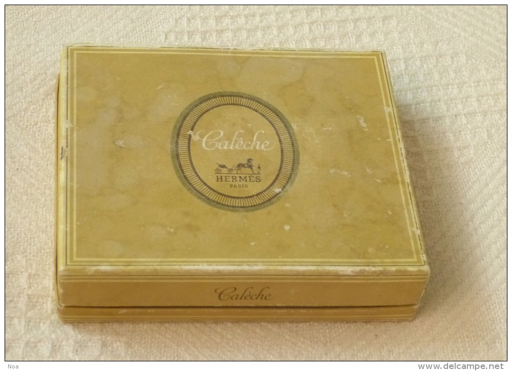 Ancien Rare Coffret Vintage «Calèche» Miniatures : Parfum, Eau De Toilette Et Savon «Hermès» Paris Au Contenu Partiel - Miniatures (avec Boite)