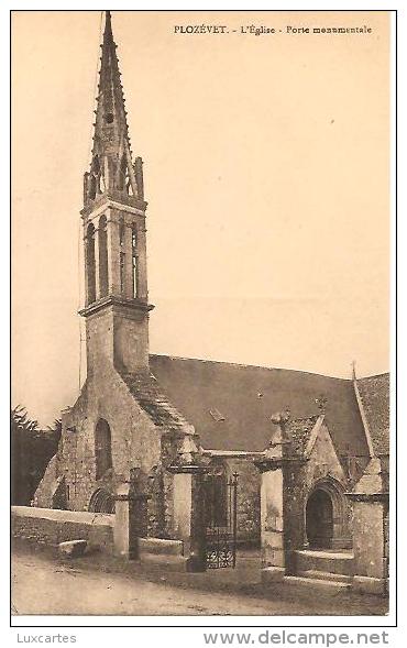 PLOZEVET. L' EGLISE. PORTE MONUMENTALE - Plozevet