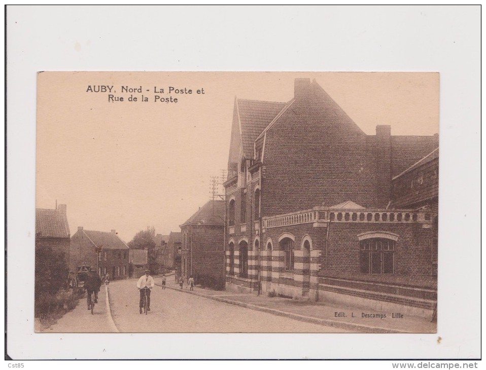 CPA - AUBY - Nord - La Poste Et Rue De La Poste - Auby