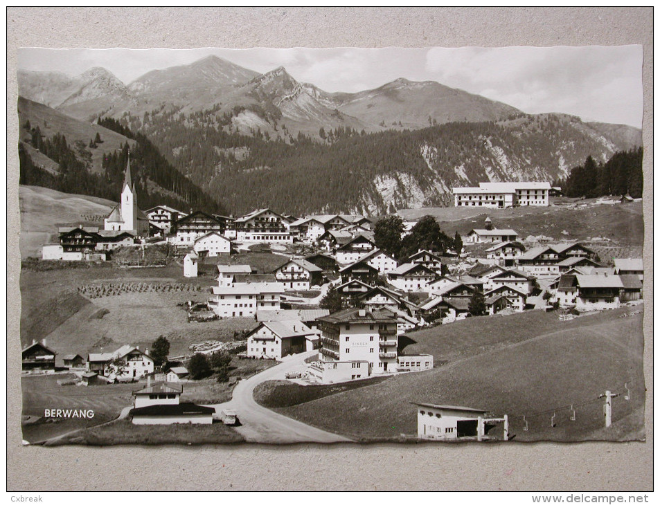 Berwang Mit Knittelkarspitze, Steinkarspitze, Galtjoch Und Abendspitze - Berwang