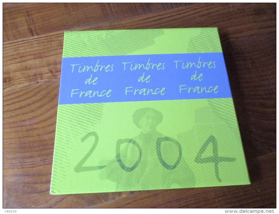 Année 2004 - Le LIVRE DES TIMBRES - Complet Avec Tous Les Timbres Neufs ** Classés Dans Les Fenêtres Des Pages - 27 Scan - 2000-2009