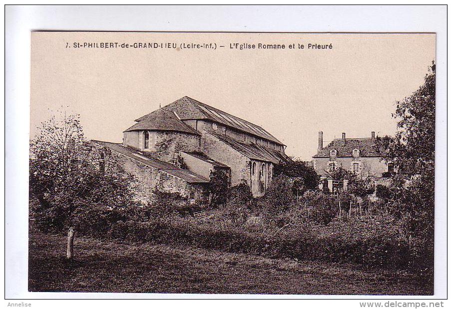 44 ST PHILBERT De GRAN-LIEU L'église Romane Et Le Prieuré  CPA - Saint-Philbert-de-Grand-Lieu