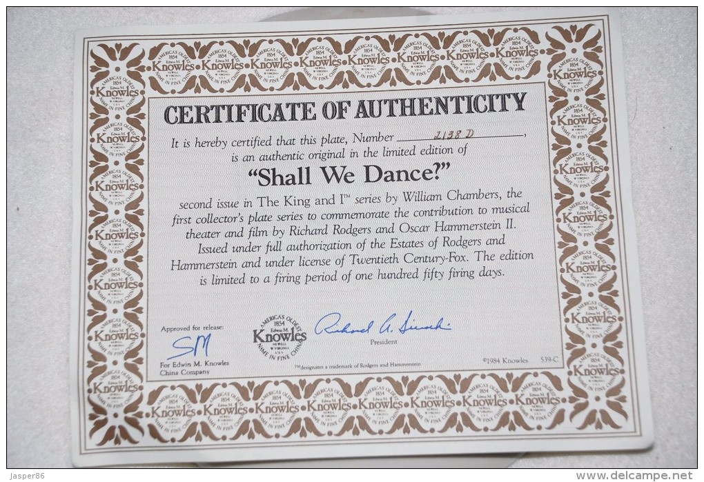 KNOWLES Collectible PLATE "Shall WE Dance" By Chambers P49 - Other & Unclassified