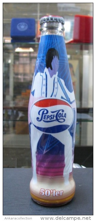 AC - PEPSI COLA - 1950s SHRINK WRAPPED EMPTY GLASS BOTTLE & CROWN CAP 250 Ml FROM TURKEY - Soda