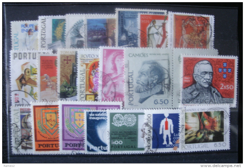 Timbres Du Portugal    Lot   N° 18 - Collections