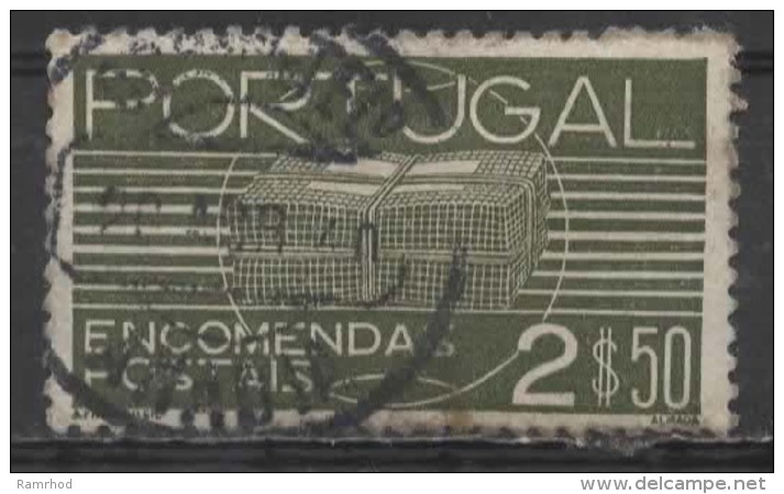 PORTUGAL 1936 Parcel Post -  2e.50 - Green  FU SOME PAPER ATTACHED - Gebraucht