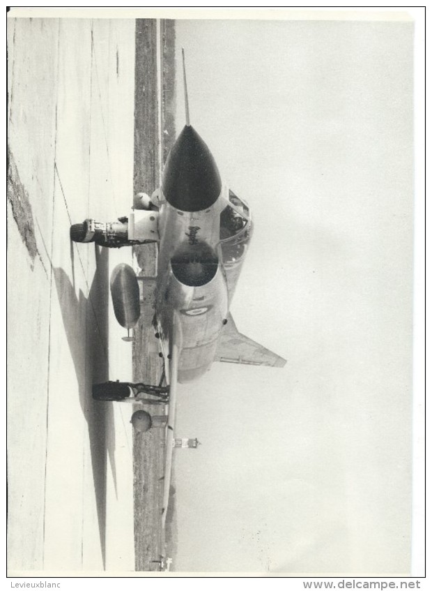 Photographie D´époque/Avions Marcel DASSAULT/Avion De Combat/Mirage III C /CEV Cazaux/ /Vers 1961  AV23 - Aviación