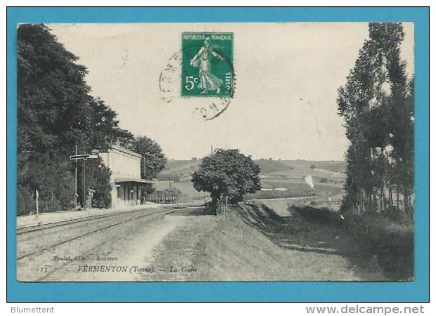 CPA - Chemin De Fer La Gare VERMENTON 89 - Vermenton