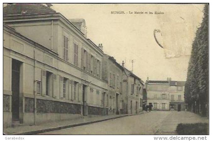 CPA De RUNGIS - La Mairie Et Les Ecoles. - Rungis