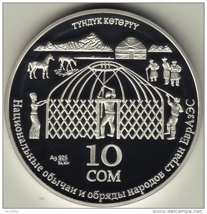 @Y@   KYRGYZSTAN 2010 10 Som "Construction Of The Yurta" (+Box + Coa) - Kirgisistan