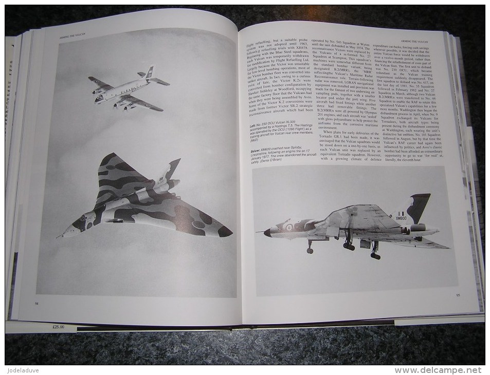 THE VULCAN STORY Tim Laming Manual Aircraft Aviation Avion Avro Jet British Aérospace Squadron Bombers Great Britain