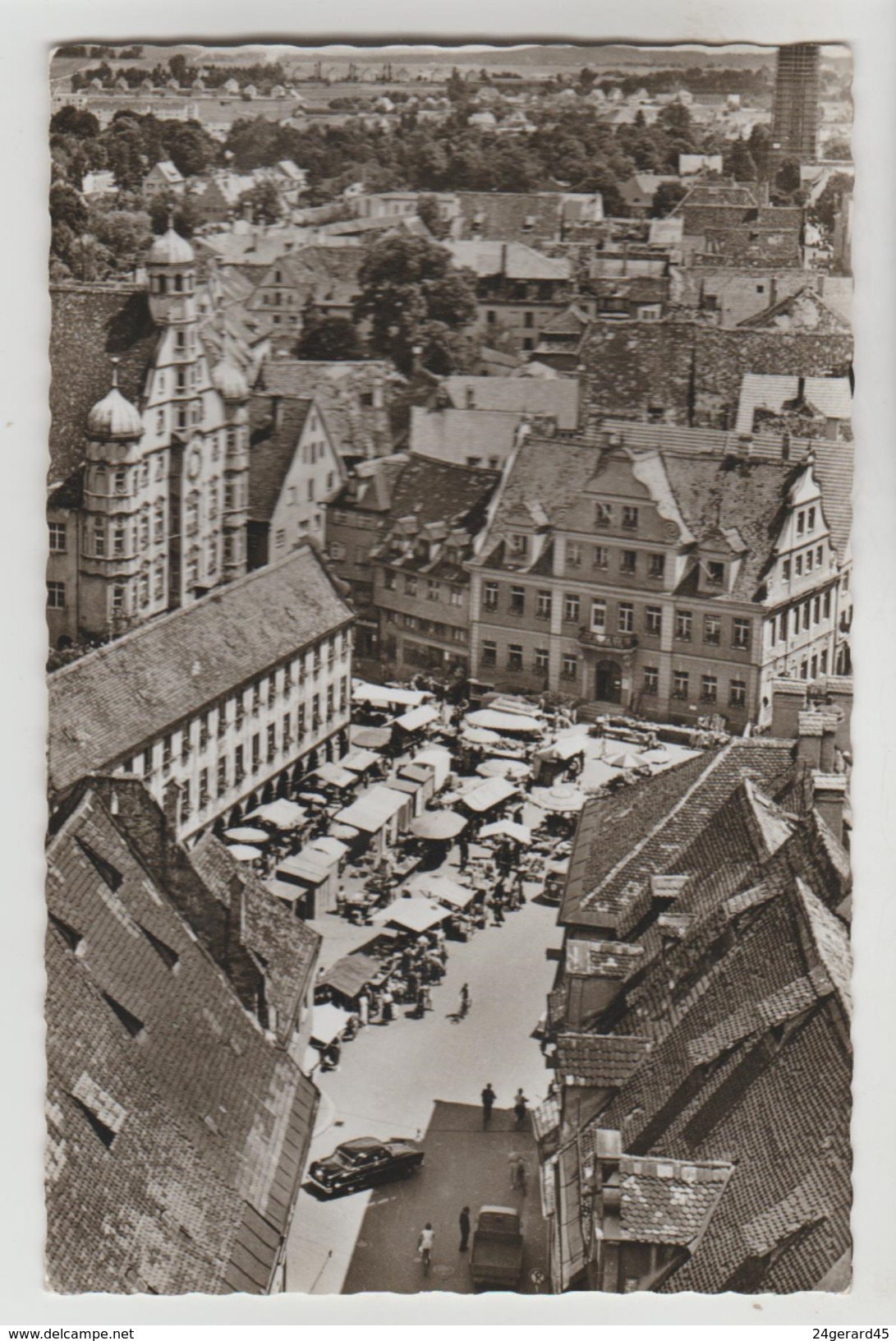 CPSM (+ 1) MEMMINGEN (Allemagne-Bavière) - Marktplatz - Memmingen