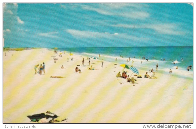 Florida Pensacola Beach Bathers At The Beach 1957 - Pensacola