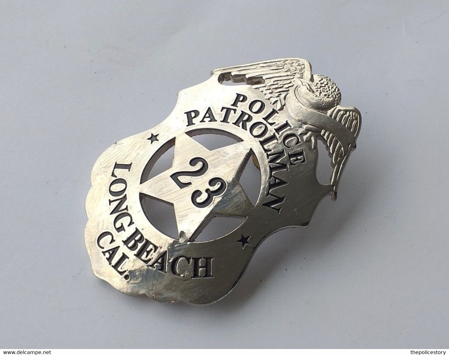 Placca Distintivo Badge U.S.  Police Patrolman Long Beach California Mai Usato - Polizia