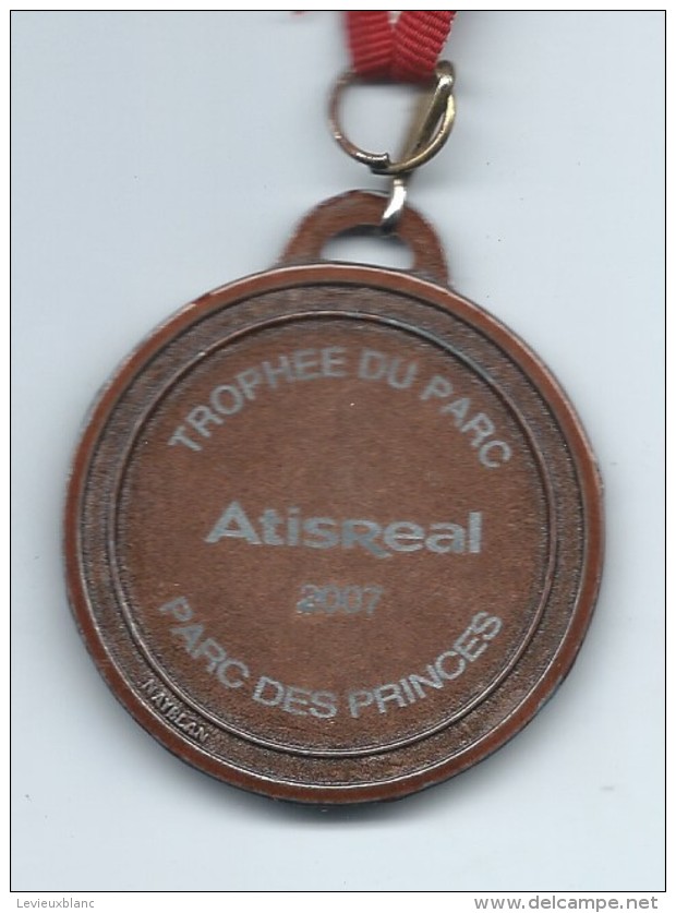 Médaille avec Ruban / Foot-Ball/Trophée du Parc des Princes /Atisreal//2007         SPO87