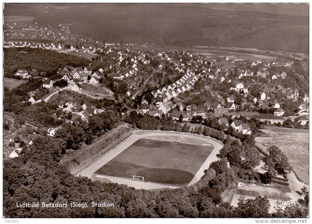 5240 BETZDORF, Fussball - Stadion, Luftaufnahme - Betzdorf