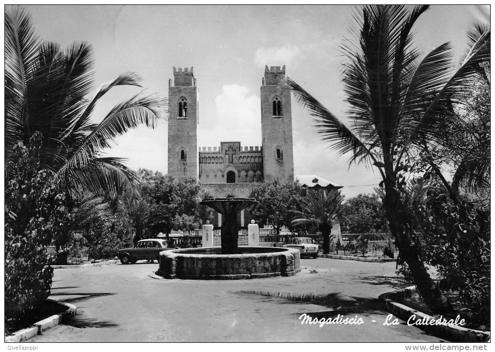 04413 "SOMALIA - MOGADISCIO - LA CATTEDRALE" AUTO.  VERA FOTOGRAFIA. CART. SPED 1963 - Somalie