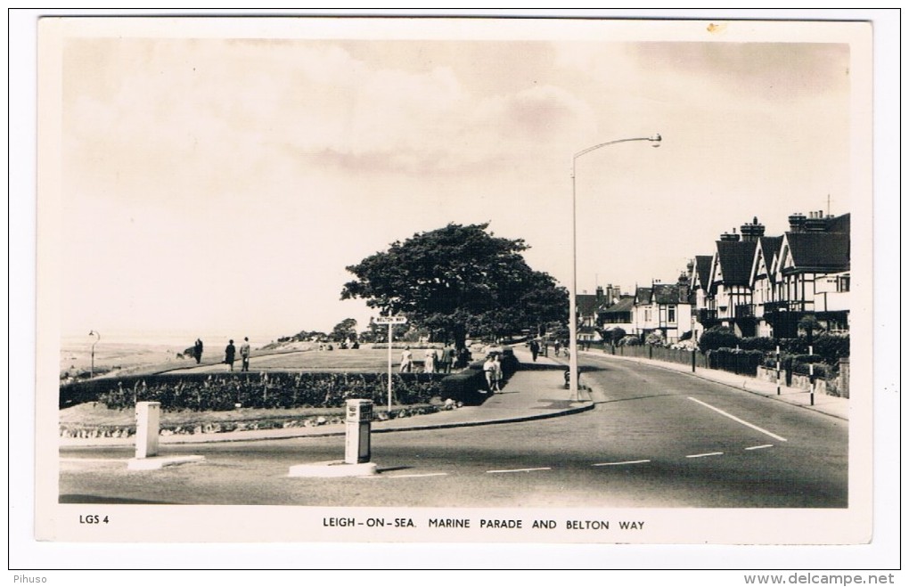 UK2561   LEIGH-on-SEA : Marine Parade And Belton Way - Southend, Westcliff & Leigh