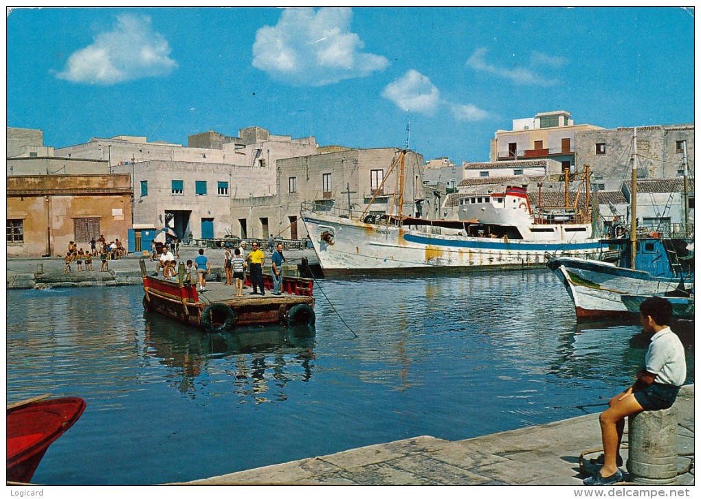 MAZARA DEL VALLO (TP) IL PORTO ANIMATA E BELLA - Mazara Del Vallo