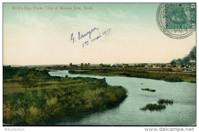 CA MOOSE JAW / Bird's Eye View City Of Moose Jaw / CARTE COULEUR GLACEE - Sonstige & Ohne Zuordnung