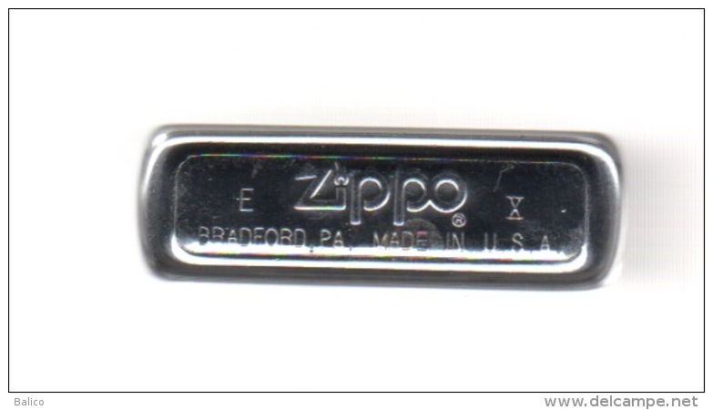 ZIPPO - Country Music -  Chromé, Année 1994 - Réf, 702 - Zippo