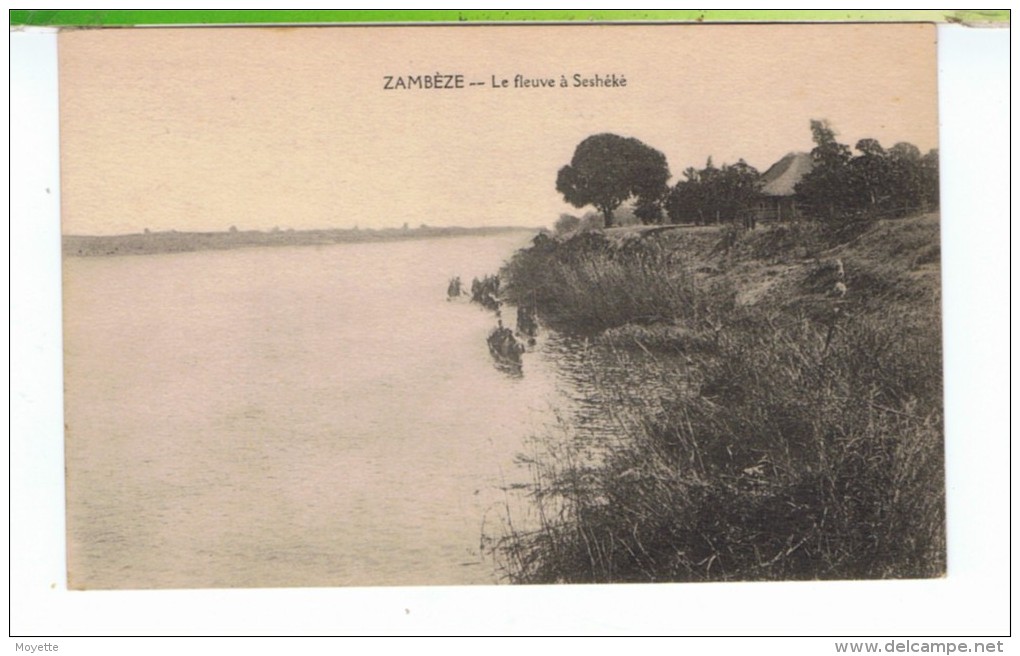 CPA-AFRIQUE-ZAMBIE-LE ZAMBEZE-LE FLEUVE A SESHEKE-ANIMATION-HOMMES EN PIROGUES- - Zambia