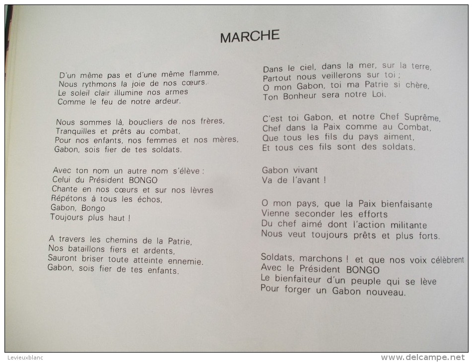 Livre de Poésie/"Chants du Gabon" /Georges RAWIRI/ Dédicacé à Mr et Mme Ponténia/Edition de Luxe/1976   LIV81