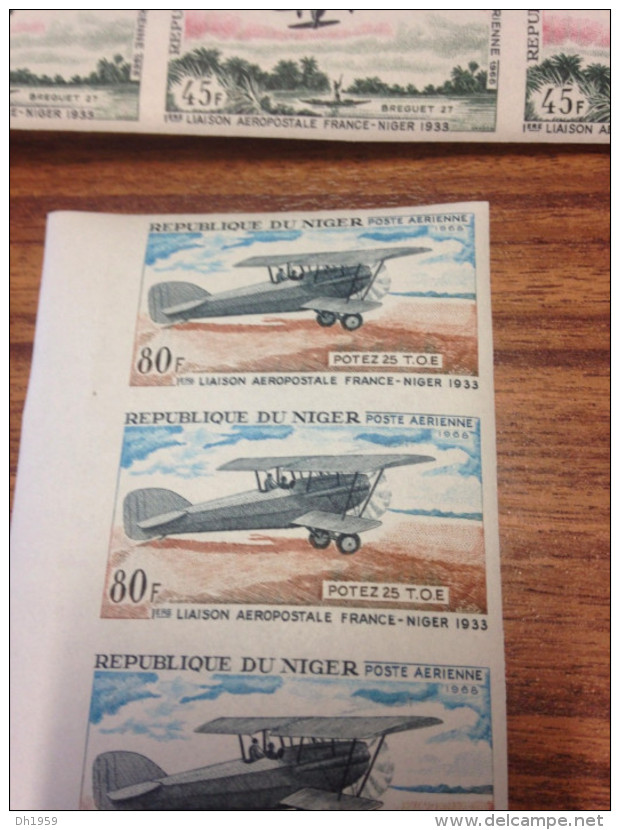 3x 4 STAMPS AVIONS AVIATION PLANES FLUGZEUG LIAISON AEROPOSTALE FRANCE NIGER 1968 NON DENTELES IMPERF IMPERFORATED - Afrique