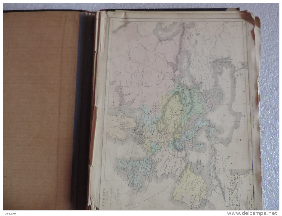 Atlas Colonial Et Livre Incomplet Composé De Plusieurs Cartes De Plusieurs Pays - Maps/Atlas