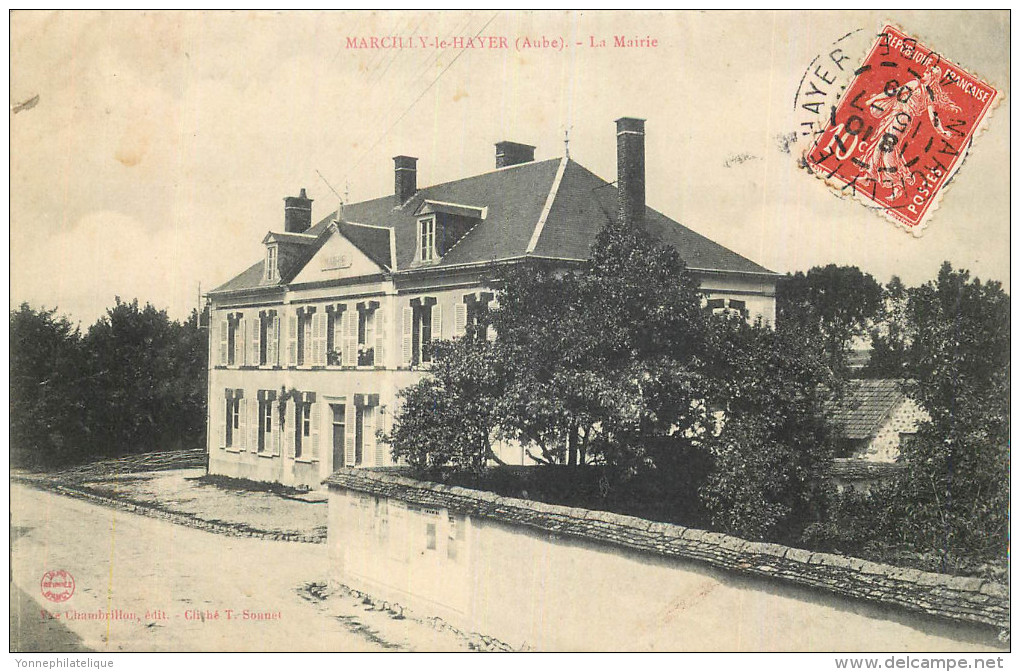 10 - MARCILLY Le HAYER - Mairie - Marcilly